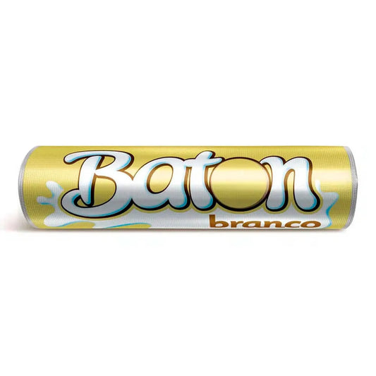 Baton Garoto Chocolate Branco 16g sobre fundo branco