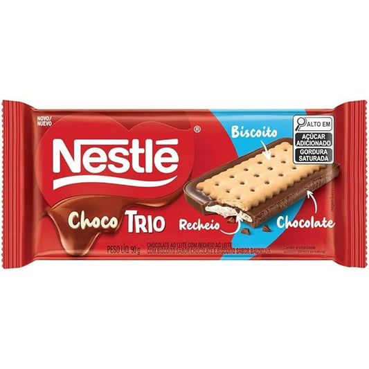 Chocolate Recheado Chocotrio Nestlé 90g sobre fundo branco