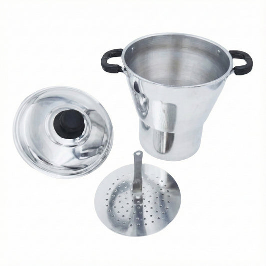 Cuscuzeira Tradicional N. 16 Alumibom sobre fundo branco