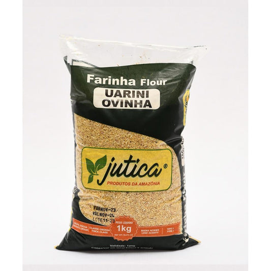 Farinha Ovinha Jutica Jutica 1kg sobre fundo branco