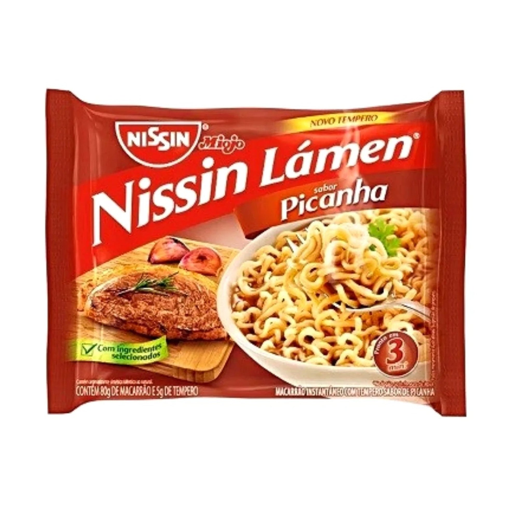 Nissin Lamen 85g Sabor Picanha sobre fundo branco